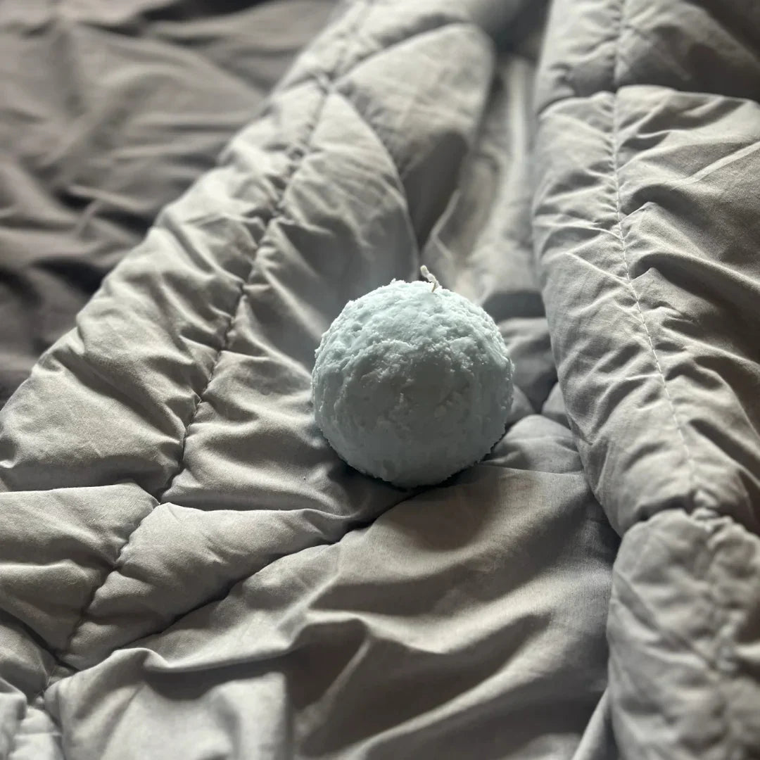 Dekoratiivne talveküünal „Lumepall“