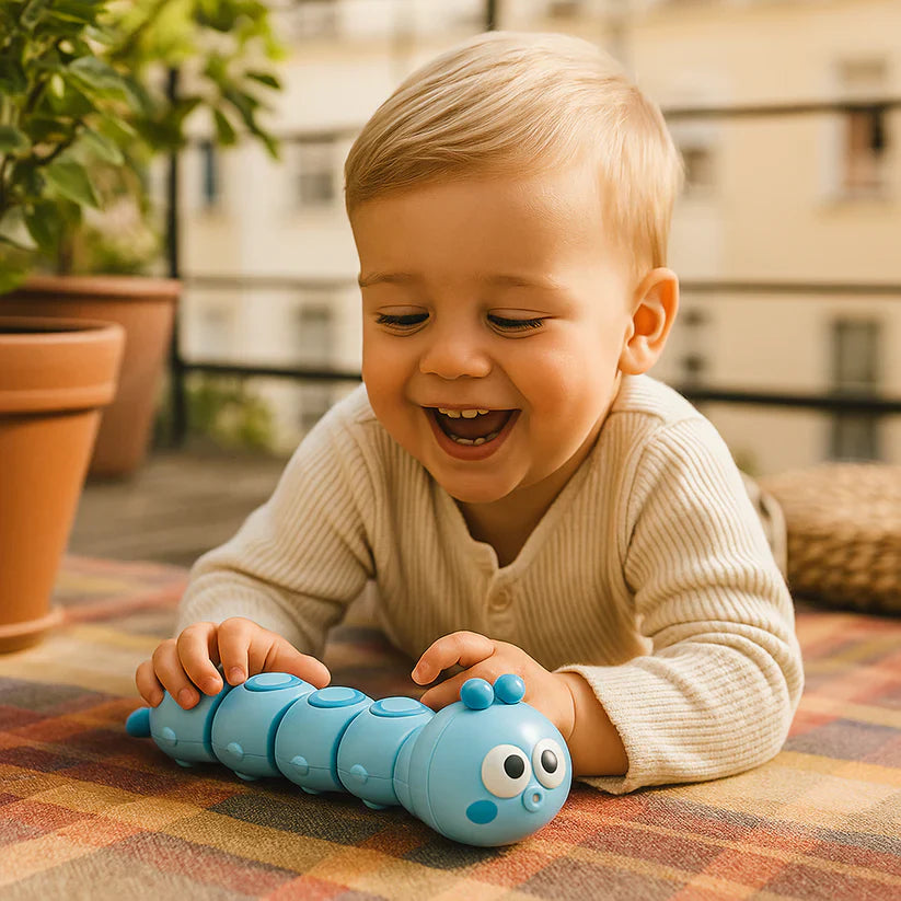 Nakrutatav röövikmänguasi lastele – arendab kõhuli olemist ja roomamisoskust