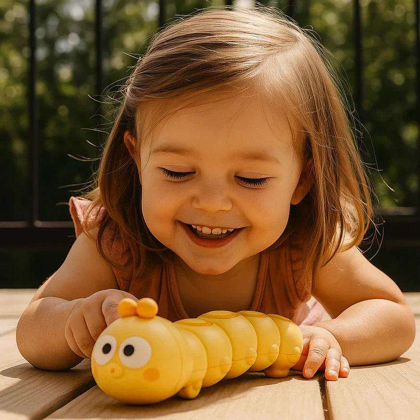 Nakrutatav röövikmänguasi lastele – arendab kõhuli olemist ja roomamisoskust