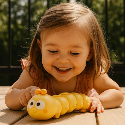 Nakrutatav röövikmänguasi lastele – arendab kõhuli olemist ja roomamisoskust