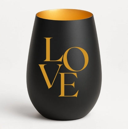 LOVE-disainiga aroomiküünal