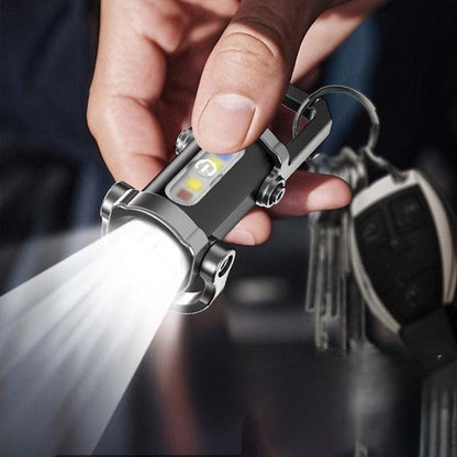 Laetav ere taskulamp võtmehoidjaga